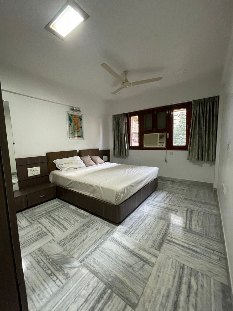 Bedroom, pr-kumud 4 Bedroom 2650 Sq.Ft. Apartment In Khar West Mumbai 9501331