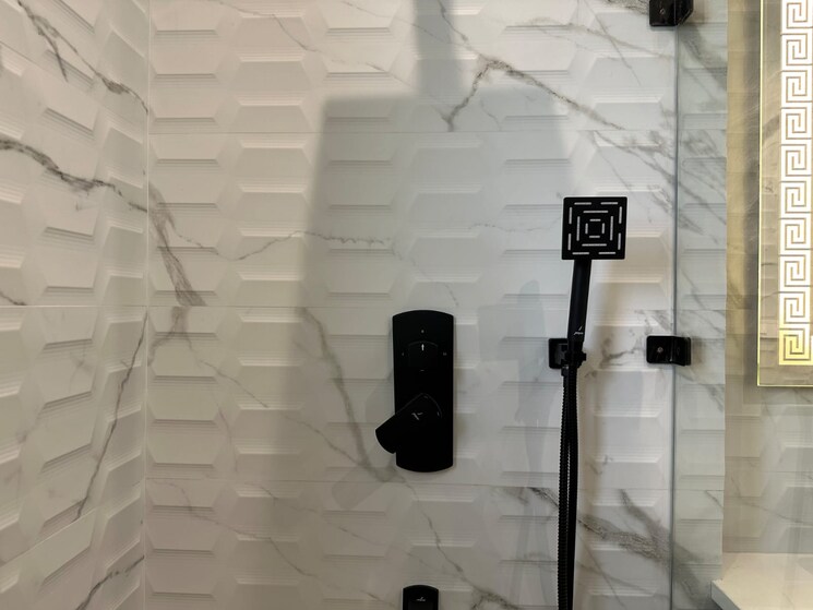 Bathroom, sector 65 3 Bedroom 2412 Sq.Ft. Builder Floor In Sector 65 Gurgaon 9501308