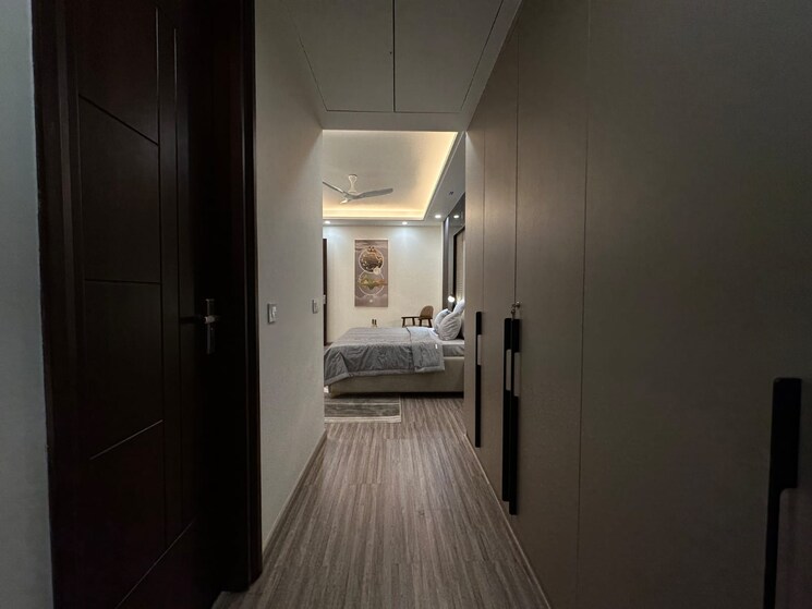 Room, sector 65 3 Bedroom 2412 Sq.Ft. Builder Floor In Sector 65 Gurgaon 9501308