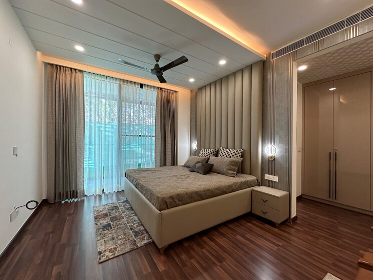 Bedroom, sector 65 3 Bedroom 2412 Sq.Ft. Builder Floor In Sector 65 Gurgaon 9501308
