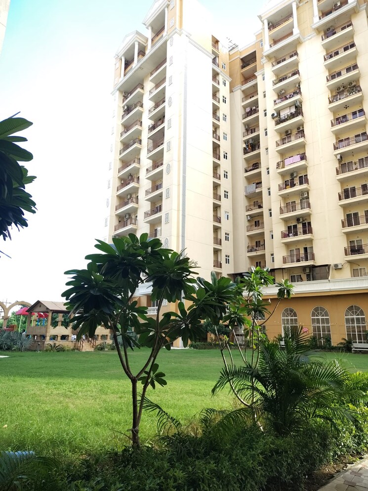 Exterior View, tejas-greenberry-signatures 2 Bedroom 643 Sq.Ft. Apartment In Vrindavan Yojna Lucknow 9501353