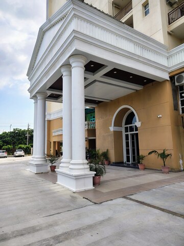 Building Lobby in 2 BHK Apartment at Tejas Greenberry Signatures, Vrindavan Yojna – for Rent