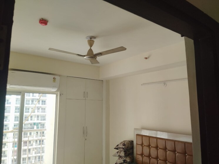 undefined, vvip-homes 3 Bedroom 1490 Sq.Ft. Apartment In Gaur City 2 Greater Noida 9501376