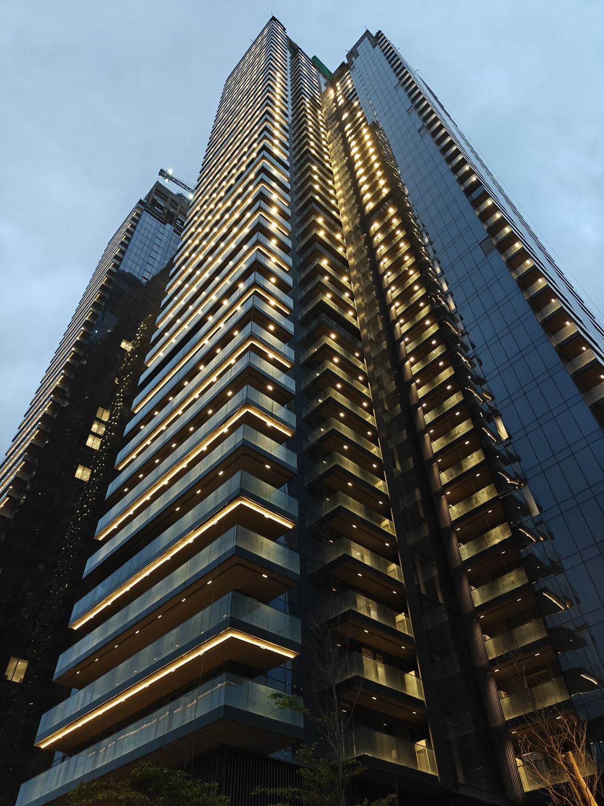 4 BHK + Servant Room 5581 Sq.Ft. Apartment in Central Park Bignonia Towers