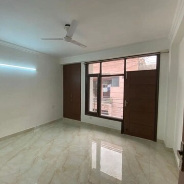 2 BHK Builder Floor For Rent in Chattarpur