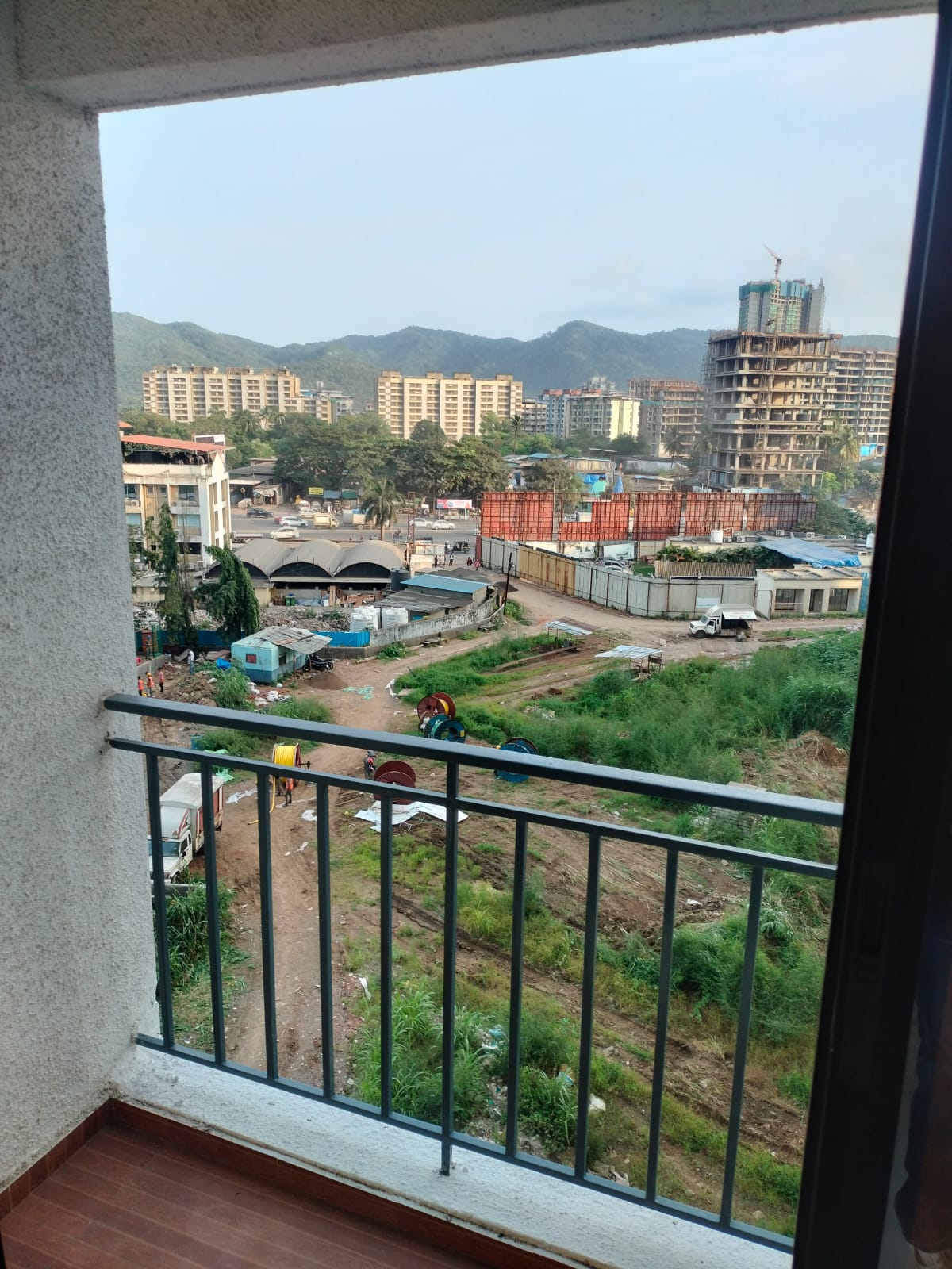 2 BHK 575 Sq.Ft. Apartment in Tiara Hills