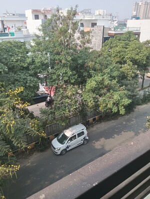 Parking in  Office Space in IT/SEZ at Vishesh Khand, Gomti Nagar – for Rent