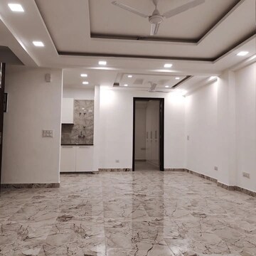 Building Lobby in 3 BHK Builder Floor at Chattarpur – for Rent