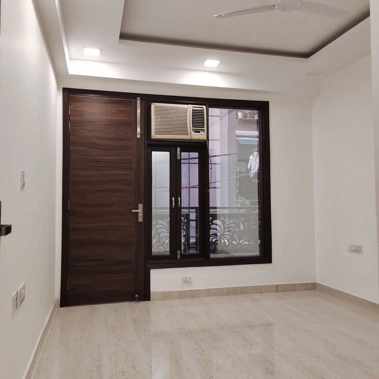 Room, chattarpur 3 Bedroom 1200 Sq.Ft. Builder Floor In Chattarpur Delhi 9501501