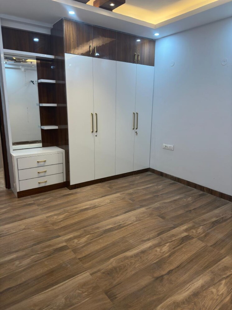 Room, ansal-api-esencia 3 Bedroom 2100 Sq.Ft. Builder Floor In Sector 67 Gurgaon 9501478