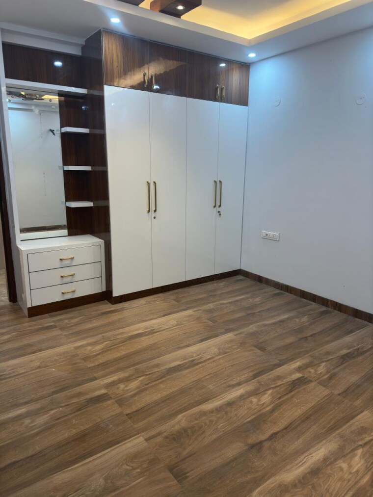 Room, ansal-api-esencia 3 Bedroom 2100 Sq.Ft. Builder Floor In Sector 67 Gurgaon 9501478