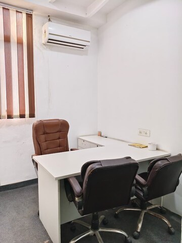 Team Area in  Office Space at Sector 63 – for Rent