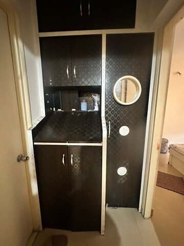 Furnished Amenities in 2 BHK Apartment at Amanora Trendy Homes, Hadapsar – for Rent