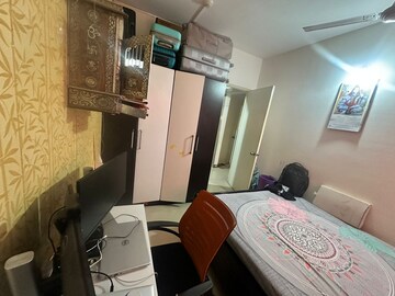 Team Area in 2 BHK Apartment at Amanora Trendy Homes, Hadapsar – for Rent