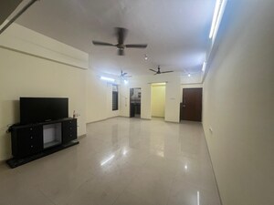 1 BHK Apartment For Rent in Haware Estate, Kasarvadavali