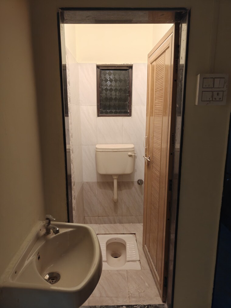 Bathroom, thergaon 1 Bedroom 452 Sq.Ft. Apartment In Thergaon Pune 9501686