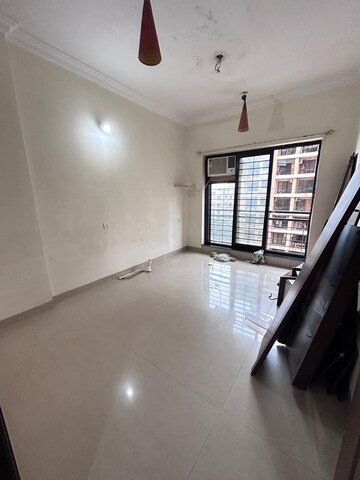 1 BHK Apartment For Rent in K Raheja Heights, Malad East