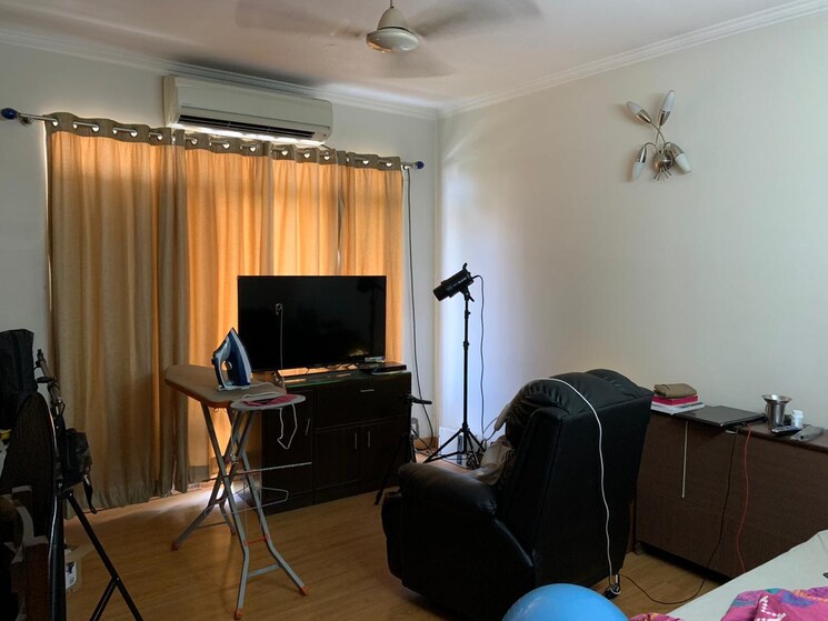 Living Room, vatika-city 3 Bedroom 2105 Sq.Ft. Apartment In Sector 49 Gurgaon 9501742