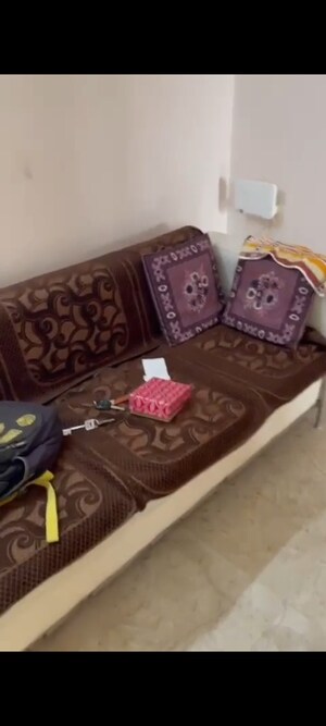 Living Room in 2 BHK Apartment at Amrapali Golf Homes, Sector 4 Greater Noida – for Rent