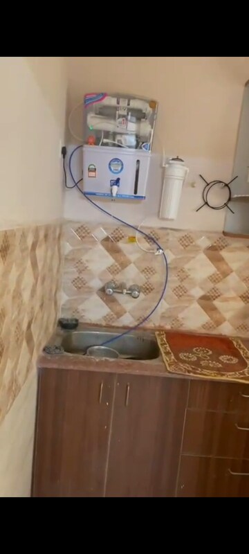 Furnished Amenities in 2 BHK Apartment at Amrapali Golf Homes, Sector 4 Greater Noida – for Rent