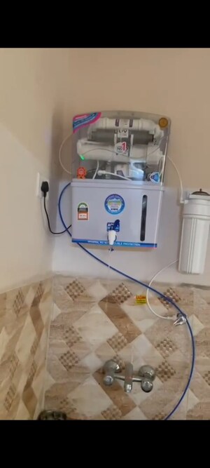 Furnished Amenities in 2 BHK Apartment at Amrapali Golf Homes, Sector 4 Greater Noida – for Rent