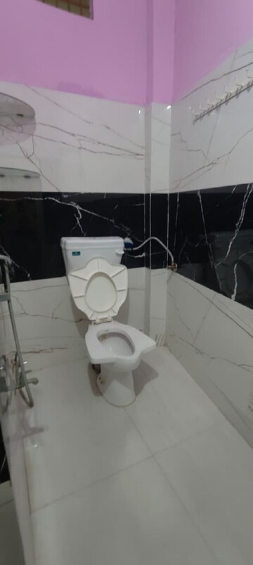 Bathroom in 3 BHK Independent House at Bhatagaon – for Rent