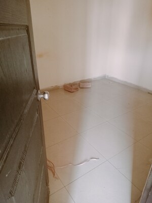 Room in 2 BHK Apartment at LandCraft River Heights, Raj Nagar Extension – for Sale