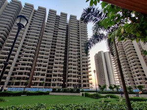 2 BHK Apartment For Sale in Gaur Yamuna City, Gaur Yamuna City
