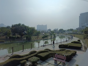 Swimming Pool in 2 BHK Apartment at Gaur Yamuna City, Gaur Yamuna City – for Sale