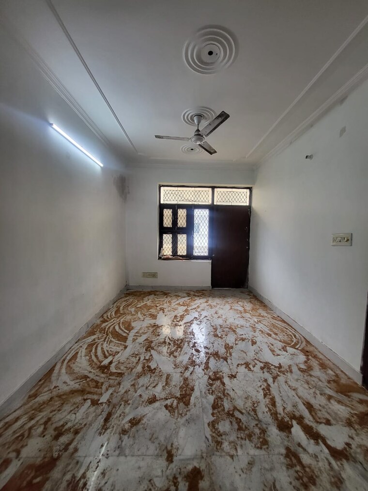 Bedroom, green fields colony 3 Bedroom 1800 Sq.Ft. Builder Floor In Green Fields Colony Faridabad 9501798