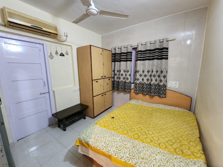 Bedroom, mishal-suman-sudha 1 Bedroom 400 Sq.Ft. Apartment In Chembur Mumbai 9502456