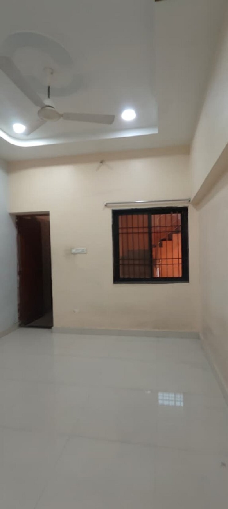 Room, uppadhyay nagar 2.5 Bedroom 1400 Sq.Ft. Independent House In Uppadhyay Nagar Raipur 9501793