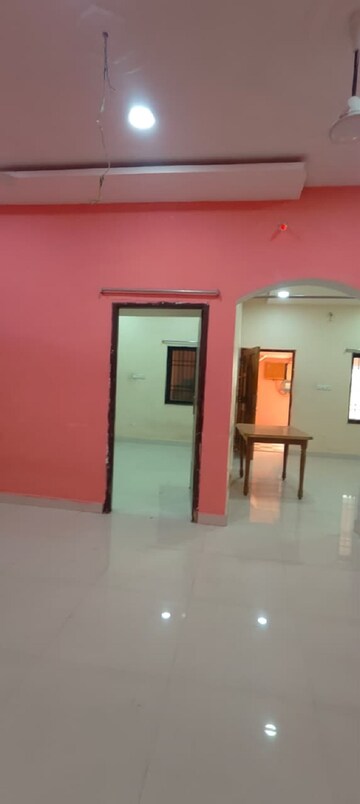 Room in 2.5 BHK Independent House at Uppadhyay Nagar – for Rent