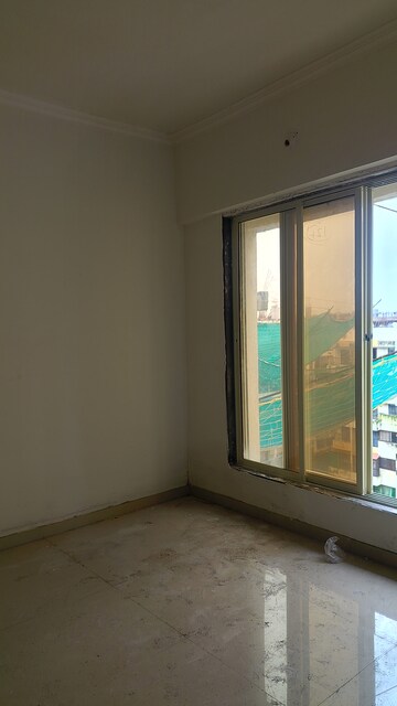 Room in 1 BHK Apartment at Shalibhadra Yash, Nalasopara West – for Rent