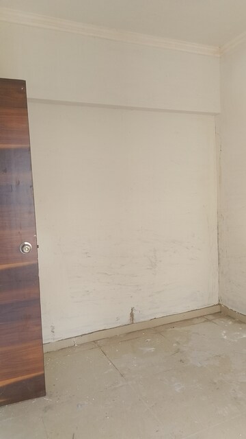 Room in 1 BHK Apartment at Shalibhadra Yash, Nalasopara West – for Rent