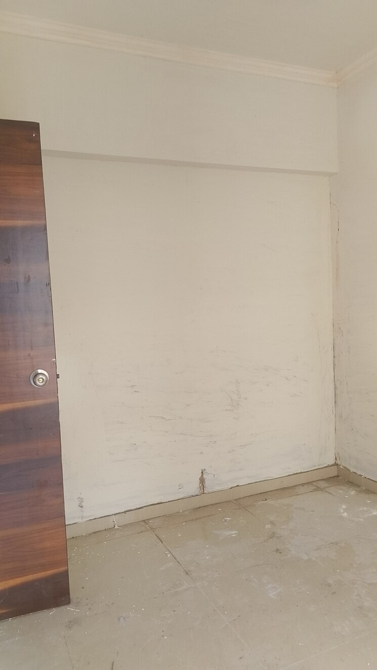 Room, shalibhadra-yash 1 Bedroom 580 Sq.Ft. Apartment In Nalasopara West Palghar 9501859