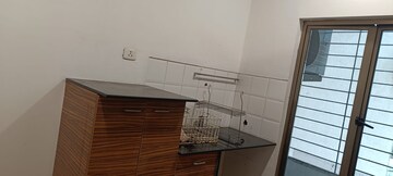 Kitchen in 2.5 BHK Apartment at Oberoi Realty Woods, Goregaon East – for Rent