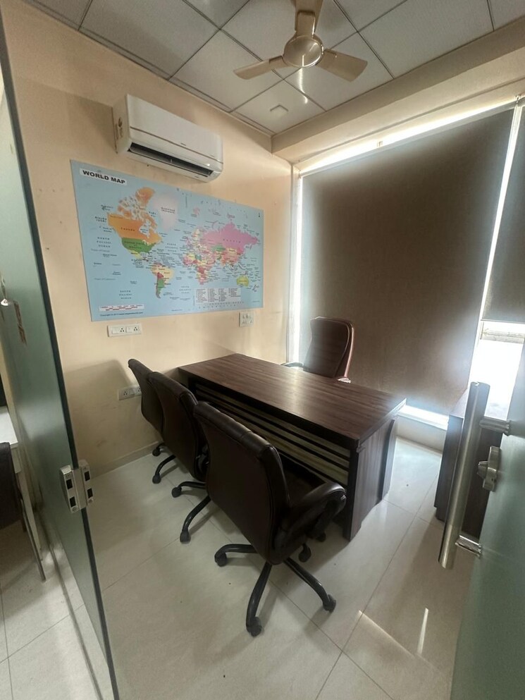 Team Area, kamdhenu-commerz Commercial Office Space 900 Sq.Ft. In Kharghar Navi Mumbai 9501872