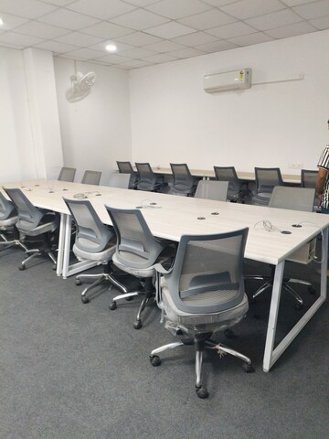  Office Space For Rent in Industrial Area