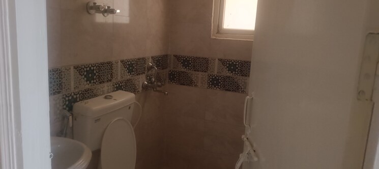 Bathroom, signature-global-prime 2 Bedroom 620 Sq.Ft. Apartment In Sector 63a Gurgaon 8928309