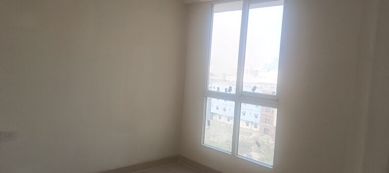 Room, signature-global-prime 2 Bedroom 625 Sq.Ft. Apartment In Sector 63a Gurgaon 8810945