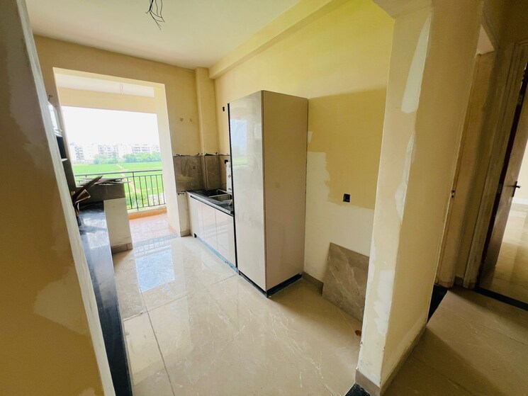 Kitchen, dhakoli 3 Bedroom 1850 Sq.Ft. Apartment In Dhakoli Zirakpur 9502335