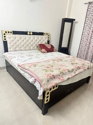 2 BHK Builder Floor For Rent in Jakhan