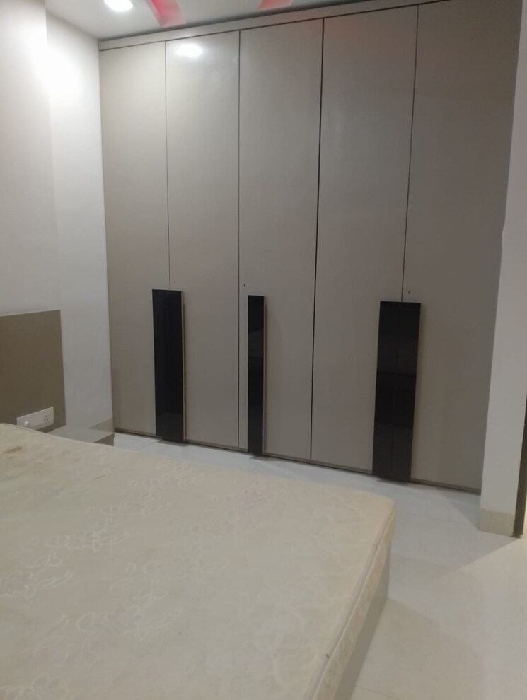 Room, oshiwara-mhada 2 Bedroom 1100 Sq.Ft. Apartment In Andheri West Mumbai 9501967