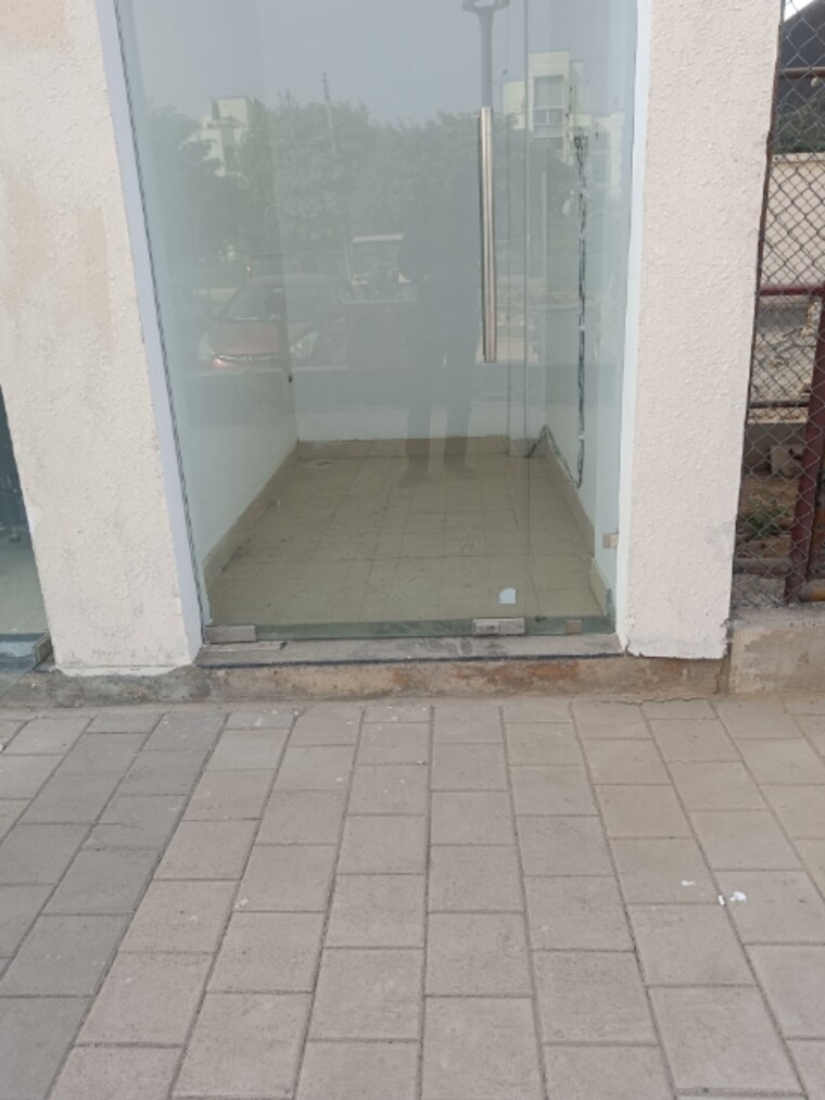 Floor Plan, signature-global-prime Commercial Shop 220 Sq.Ft. In Sector 63a Gurgaon 9502031