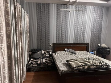 Bedroom in 2 BHK Builder Floor at Kalagaon – for Rent