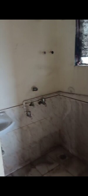 Room in 1 BHK Apartment at P2 Apartment, Kanjurmarg East – for Rent