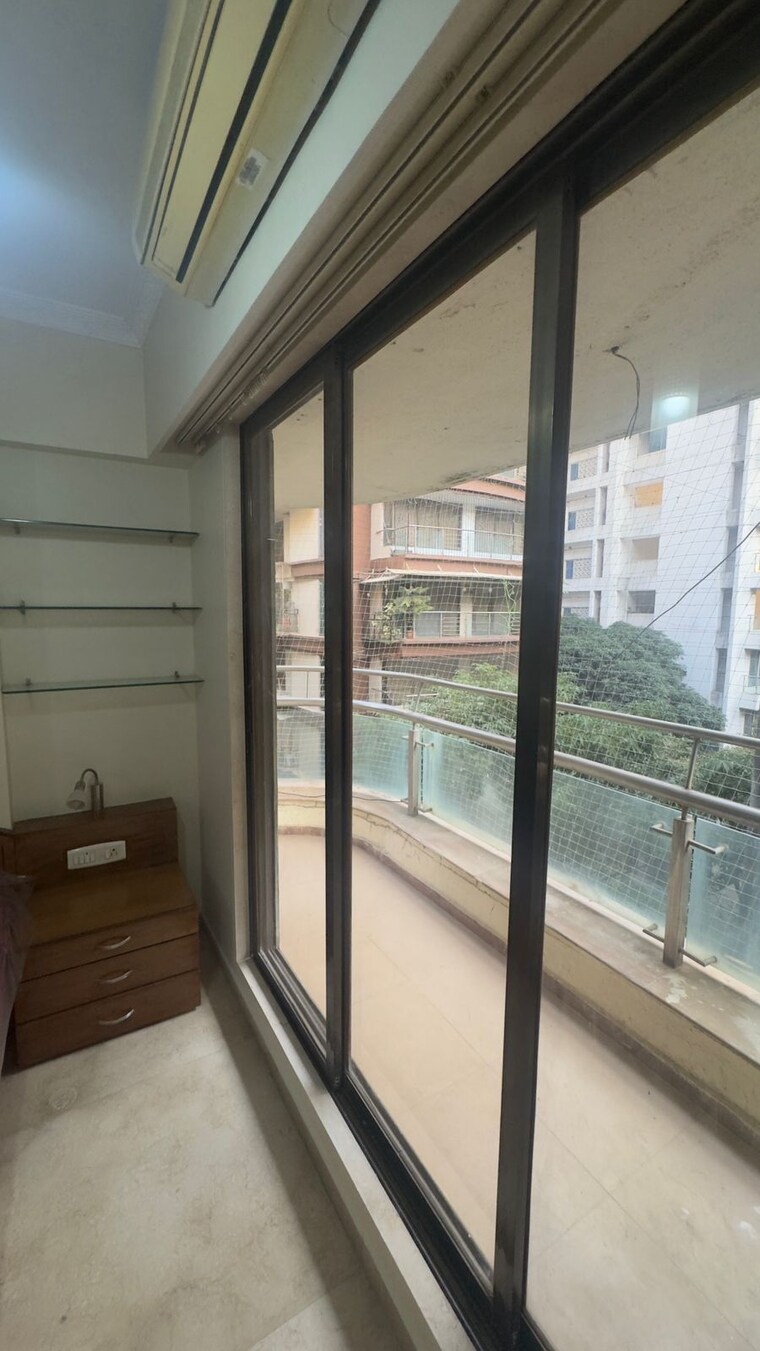Balcony, khar west 3 Bedroom 1086 Sq.Ft. Apartment In Khar West Mumbai 9502071