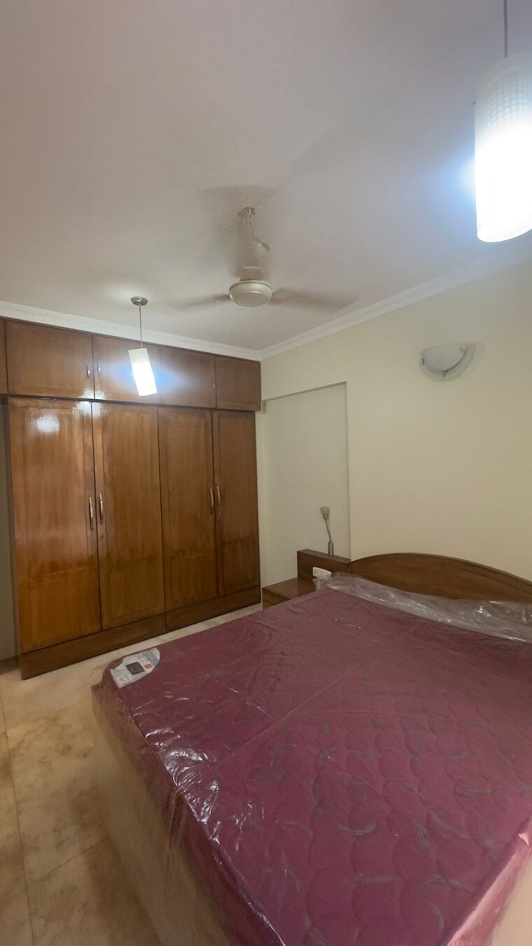 Bedroom, khar west 3 Bedroom 1086 Sq.Ft. Apartment In Khar West Mumbai 9502071