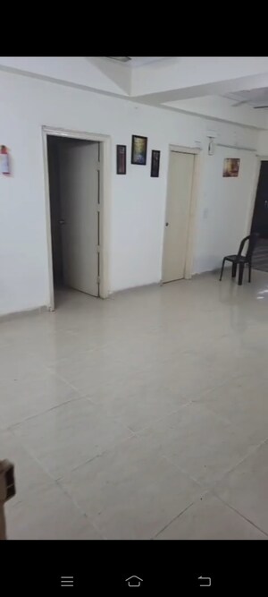 Room in 3 BHK Apartment at Saviour Green Arch, Tech Zone 4 Greater Noida – for Rent